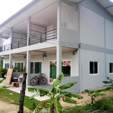 White Apartments Ko Pha Ngan Luaran gambar