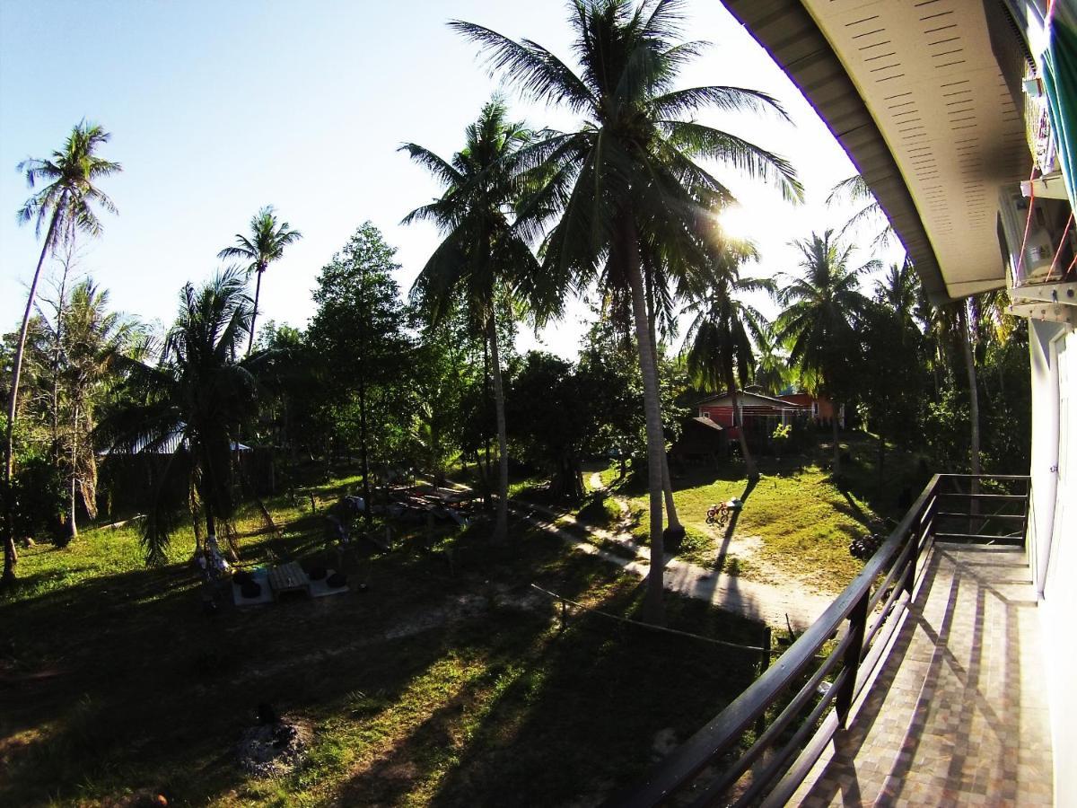 White Apartments Ko Pha Ngan Luaran gambar